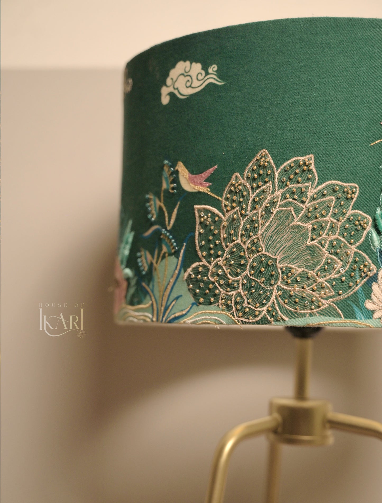 Reva - Lamp shade and Base stand together